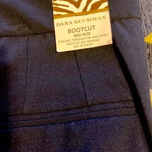 Brand new with tags Dana Buchman woman’s trousers.
